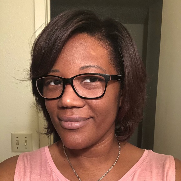 Meet your Posher, Sherri - Picture 1 of 1